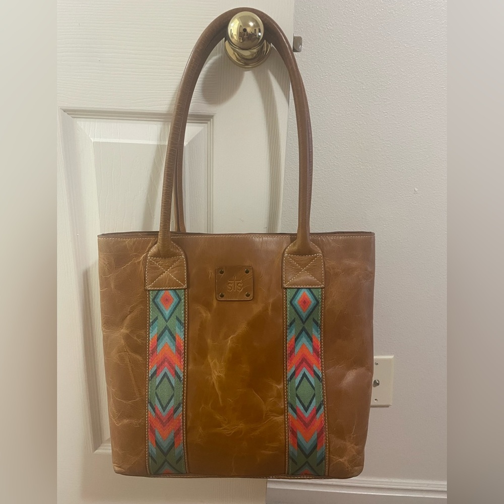 STS Basic Bliss Tote